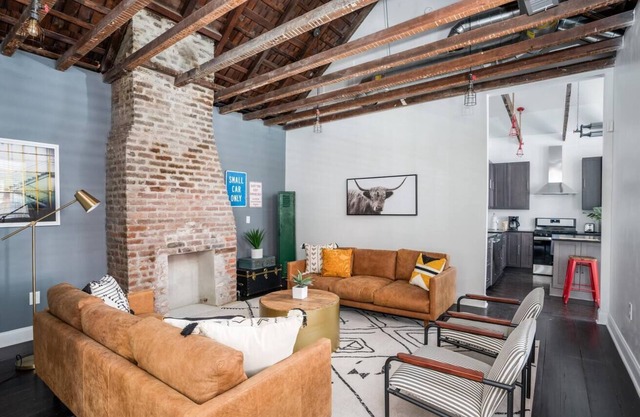 The Lawrence Suite: Modern Charleston Gem