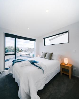 The little Gem at Merivale -1km to Central city