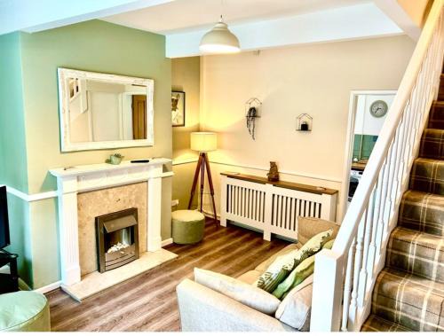 The Little Green Cosy Cottage