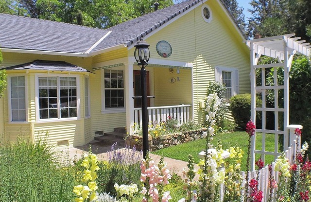 The Little Yellow Cottage