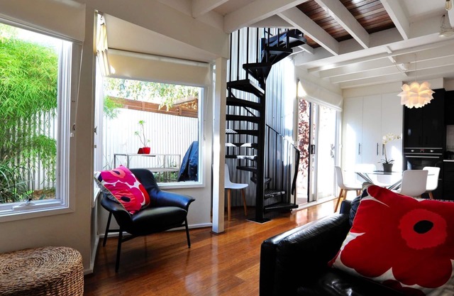 The Loft - Melbourne Short Term Rentals