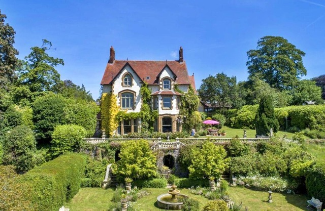 The Lost Manor