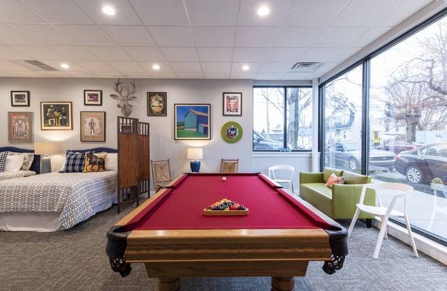The Louisville Loft, 12 beds, BRAND NEW, Game Room, EXPO, Downtown, Highlands