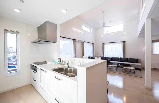 THE LUNA LOUNGE - THE LUNA LOUNGE /Sapporo Hokkaidō