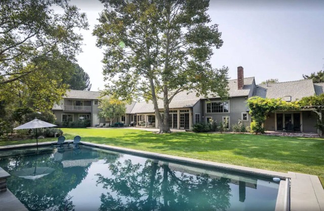 The Magnolia Manor : Picturesque French Wine Country Estate - Great Location!