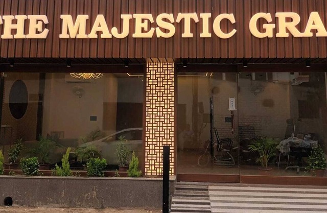 THE MAJESTIC GRAND