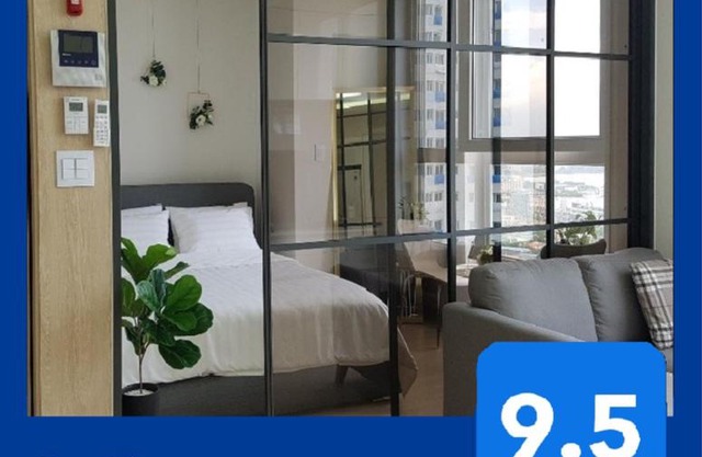The Mark Sokcho Residence 