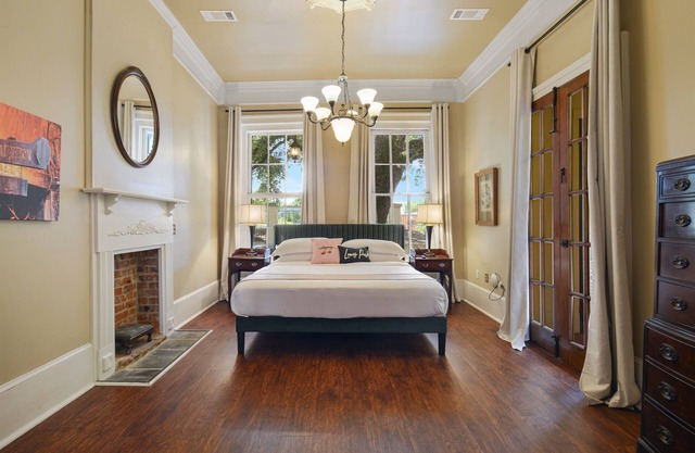 The Marsalis Deluxe Guesthouse