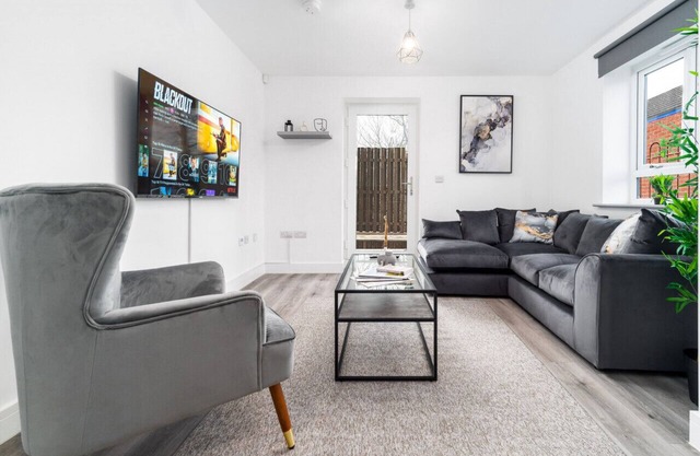 The Marsons Collection - 2 Bed Apartment- Parking