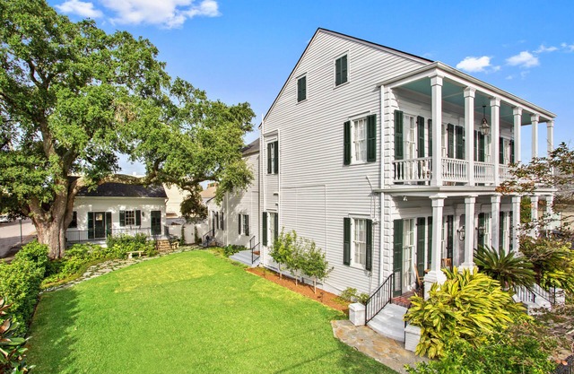 The Mazant: Renovated 1880s Bywater Mansion w/Pool
