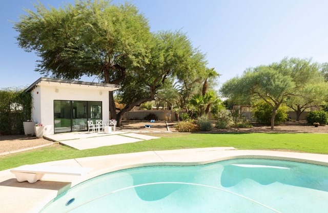The Mesquite w/Pool & Casita in Scottsdale