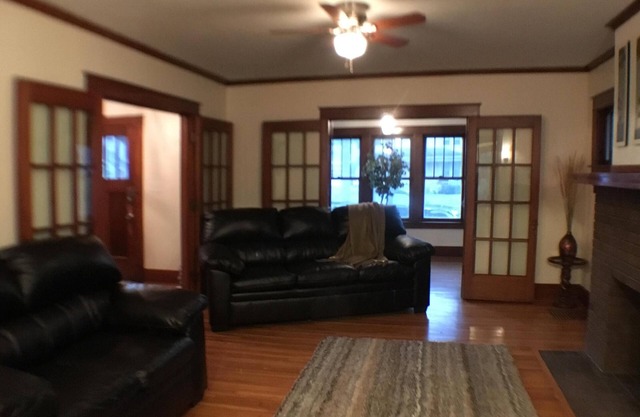 The Mirabella, Walk to the FALLS!