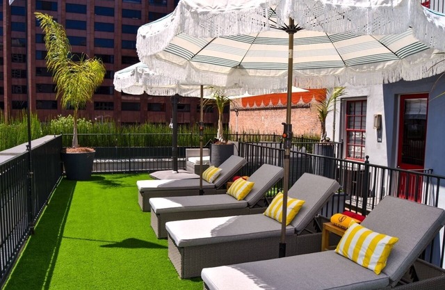 The Natchez Near FQ, Heated Pool & Hot Tub, Great for Families, Business, Groups