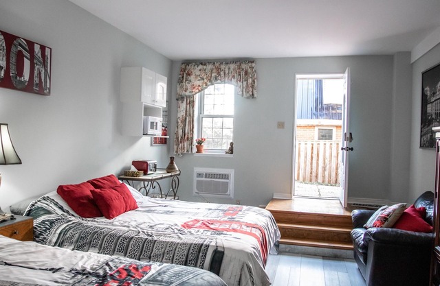 The Notting Hill Room | The Jypsy Inn