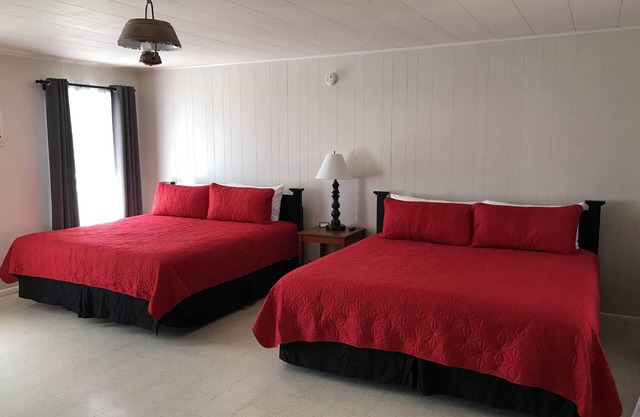 The Nueces River Retreat - Room #5