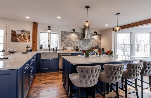The Old Bell Tavern - Luxury in the Countryn3BDR w/AC and fantastic deck!
