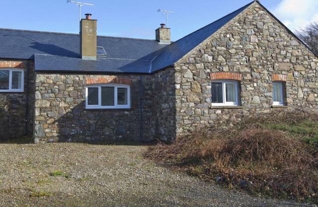 The Old Dairy - Two Bedroom Character Cottage in Peaceful Location