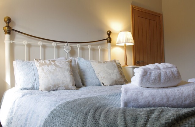 The Old Forge, 2 Bed Modern Barn Conversion in The Yorkshire Wolds