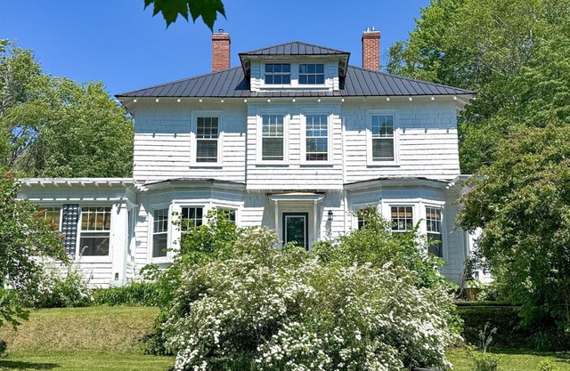 The Olde Anchor Bed & Breakfast