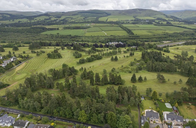 The Paddock -4 bedroom villa close to Gleneagles Hotel and Golf Course