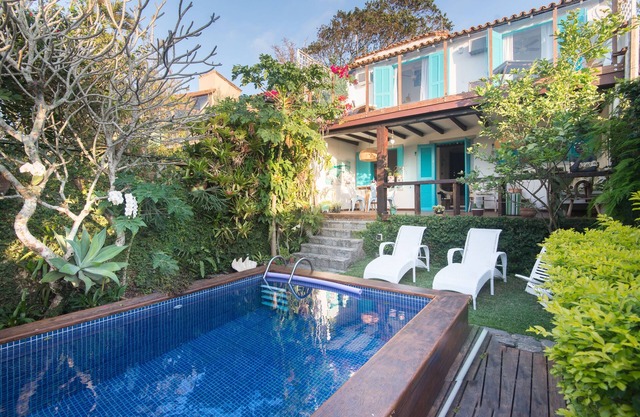 The perfect beach house with deck, barbecue, pool and views of the sea.