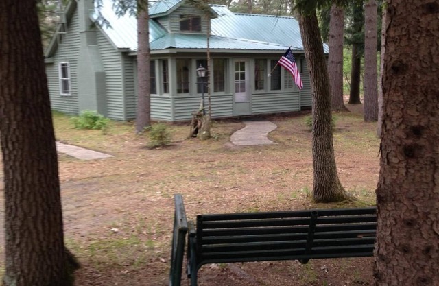 The Pines Hideaway Cabin by Tippy Dam
