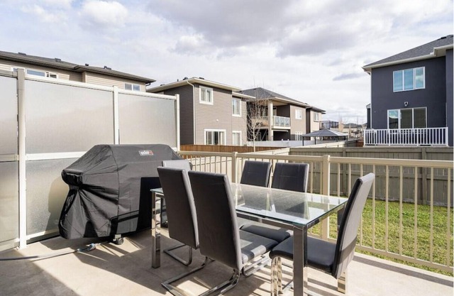 The Premier Suite | 321Mbps WiFi | Perfect Stays