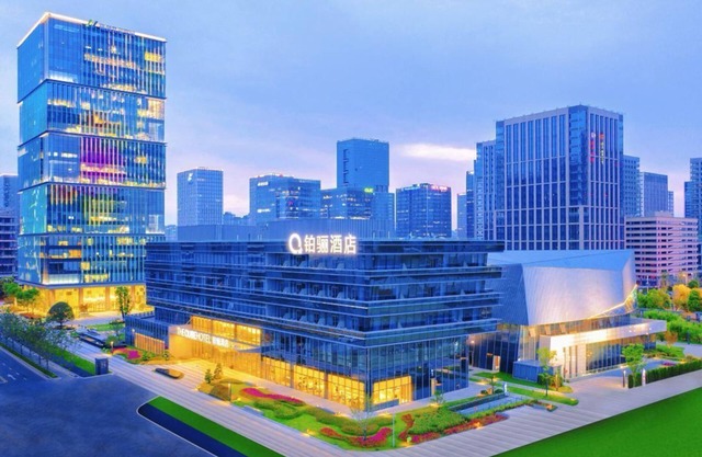 The Qube Hotel
