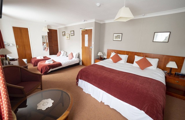 The Rest and Be Thankful Inn