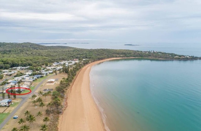 "The Retreat" Grasstree Beach Shacks