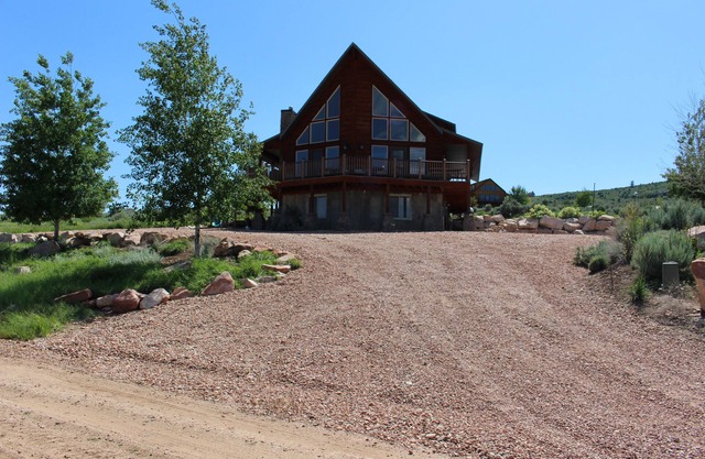 The Retreat on Badger 5BR/3.5BA