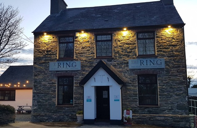The Ring Pub Bed and Breakfast