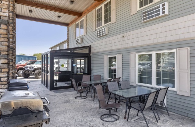 The Riverstone Inn