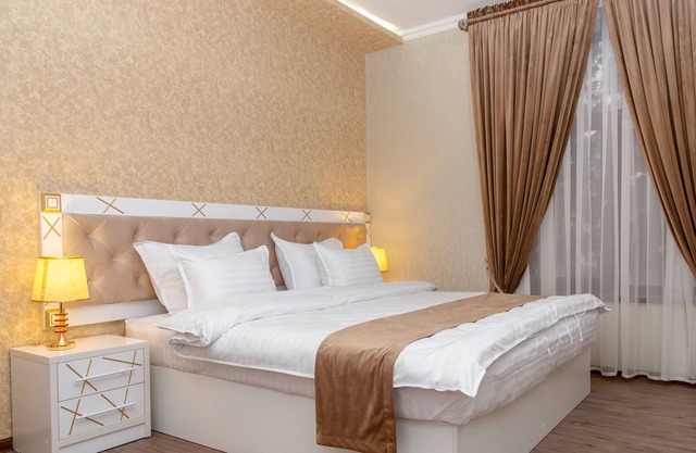The Royal Hotel