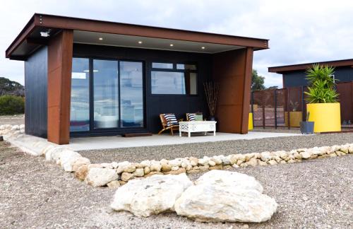 The Rusty Kangaroo - Spectacular Ocean View Premium Couples Retreat
