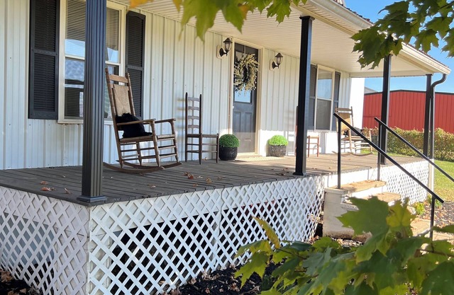 The Rutherford Inn is nestled in the heart of small town Lawrenceburg