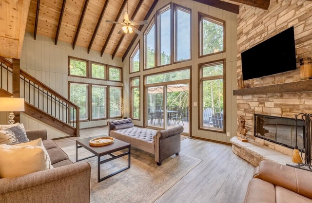 The Sacred Space Chalet by Innsbrook Vacations!