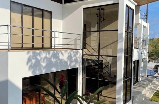 The Sanctuary - Toucan House #25