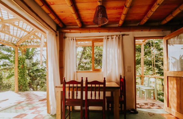 The Seed Violeta Cottage, 2BDR surrounded by gardens