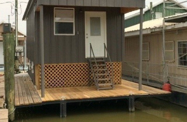 The Shack ~ Located in the Heart of the Sportsmans Paradise