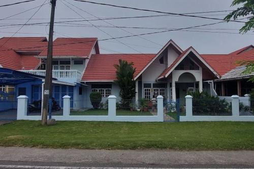 the Sharpes Place. Open view,close to the city
