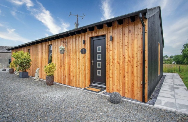 The Shed - 1 Bedroom - Cosheston