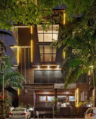 The Signature Serviced Apartments