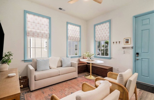 "The Southern Pearl" - Cute 1bd/1ba in Park Circle