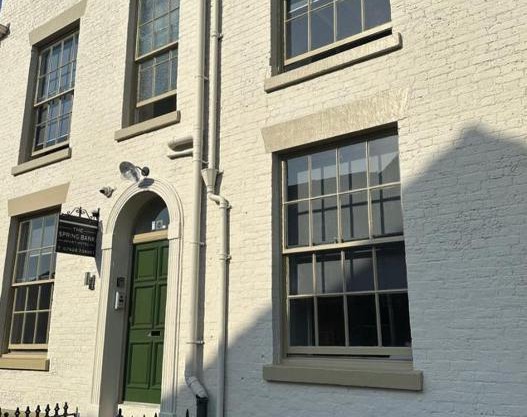 The Spring Bank APARTHOTEL