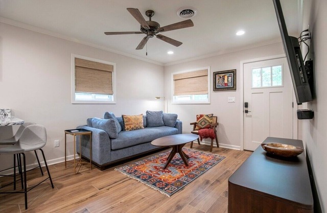 The Square Unit 2, Discount for S. Carolina game!