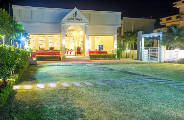 The SR Hotel