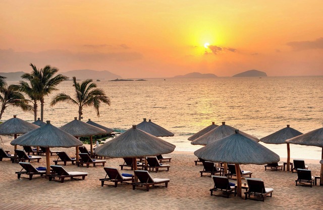 The St. Regis Sanya Yalong Bay Resort