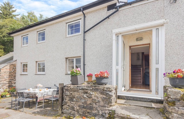 The Stables - Three Bedroom House, Sleeps 6