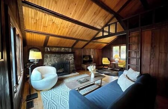 The Stonefire Cabin!